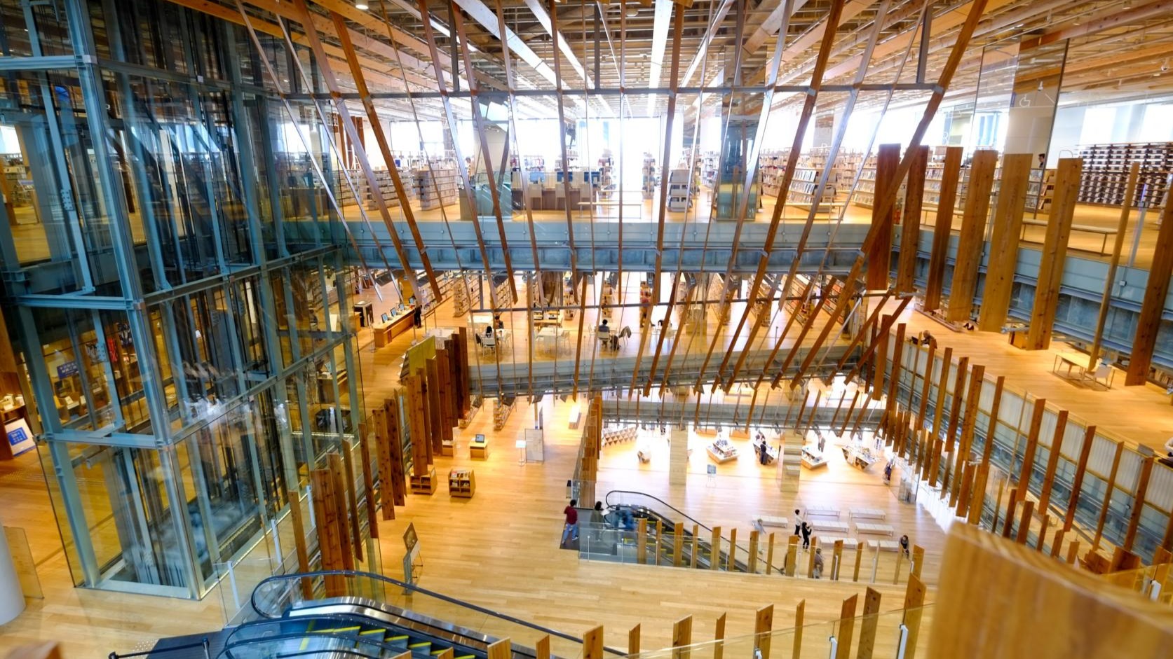 富山市玻璃美術館