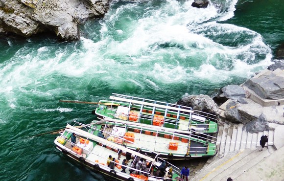 大步危峽觀光遊覽船